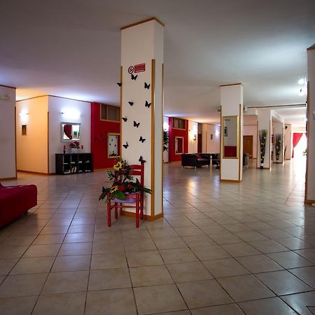 Hotel Residence Lupiae Lecce Extérieur photo